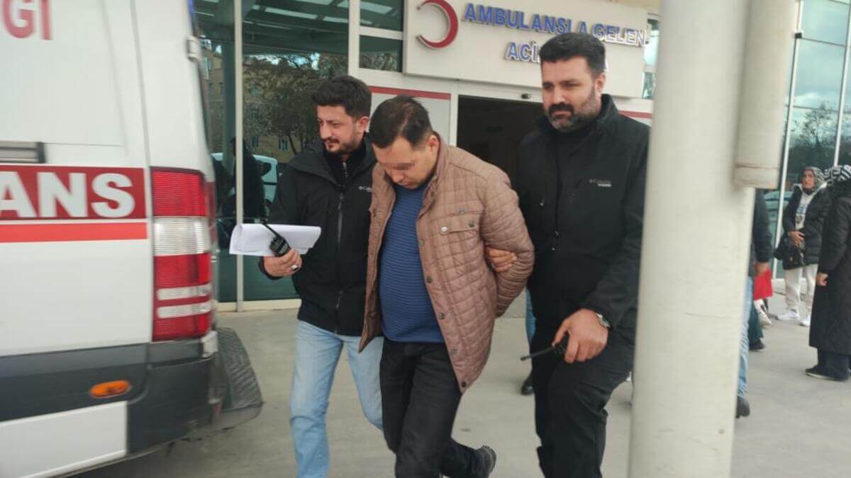 Çalıştığı depodan milyonluk vurgun yaptı! Müşteri kılığındaki polise yakalandı!