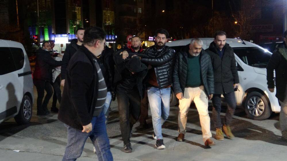 Harçlığını çıkarmak için taksicilik yapan üniversite öğrencisinin katili yakalandı!