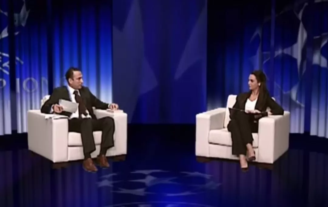 Beyaz Futbol programının sunucusu Ertem Şener, yıllar önceki bir videoyu paylaştı. Programda partneri olan ünlü oyuncu Birce Akalay’ı görenler tanıyamadı. Detaylar haberimizde…