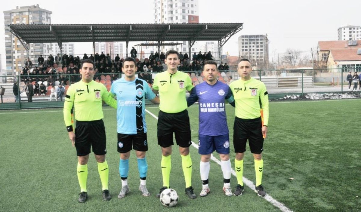 Döğergücü Fk 3 Puanı 3 Golle Aldı! (1)