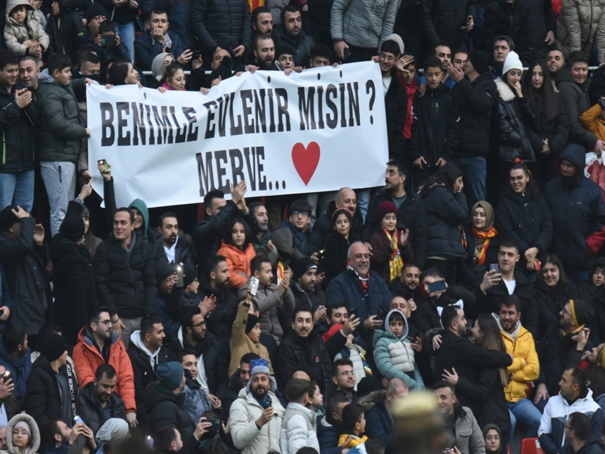 Evli̇li̇k Tekli̇fi̇ (2)