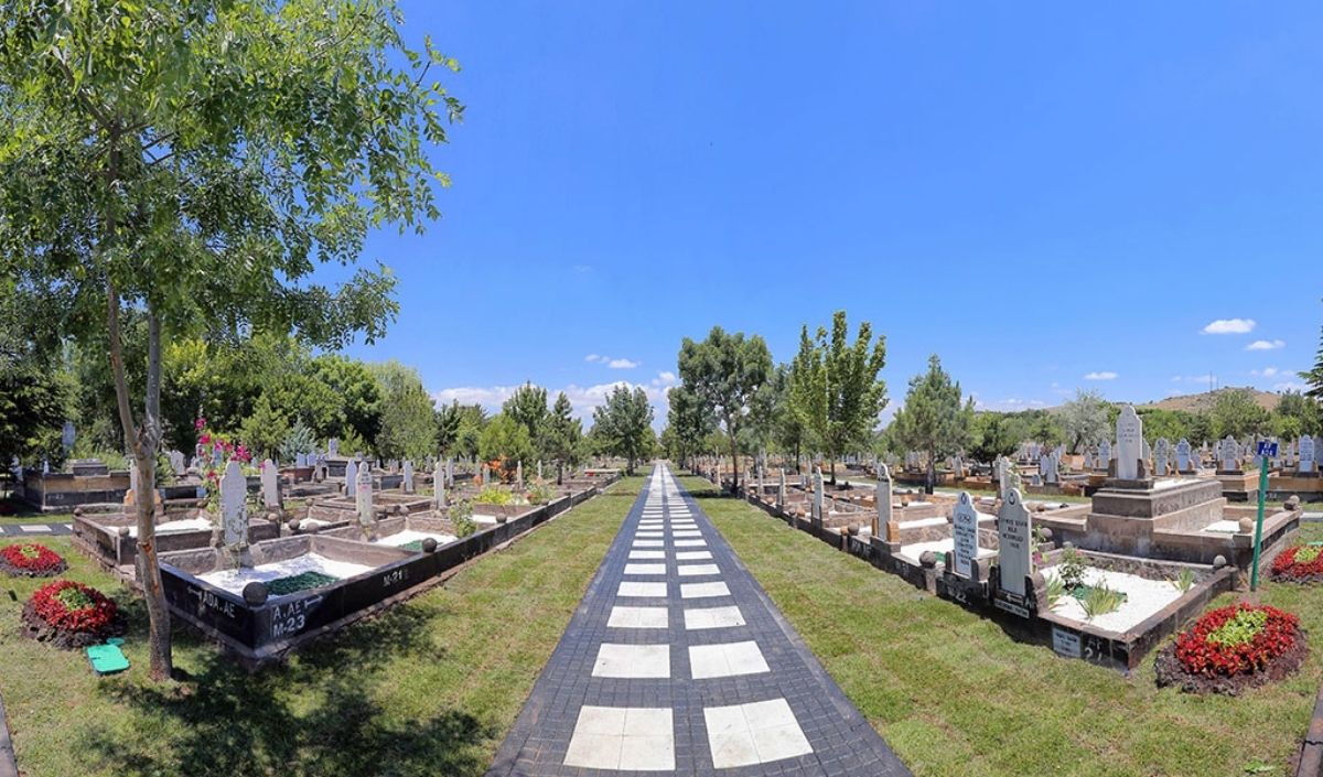 Kayaseri Mezarlık Taşlıburun Erkilet Bülbülpınarı 