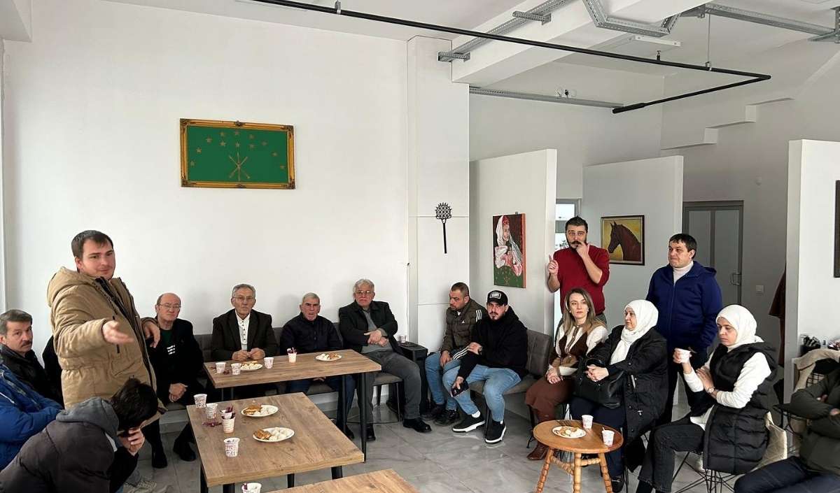 Kayseri Kafkas Dernerği Çerkes Aile (3)