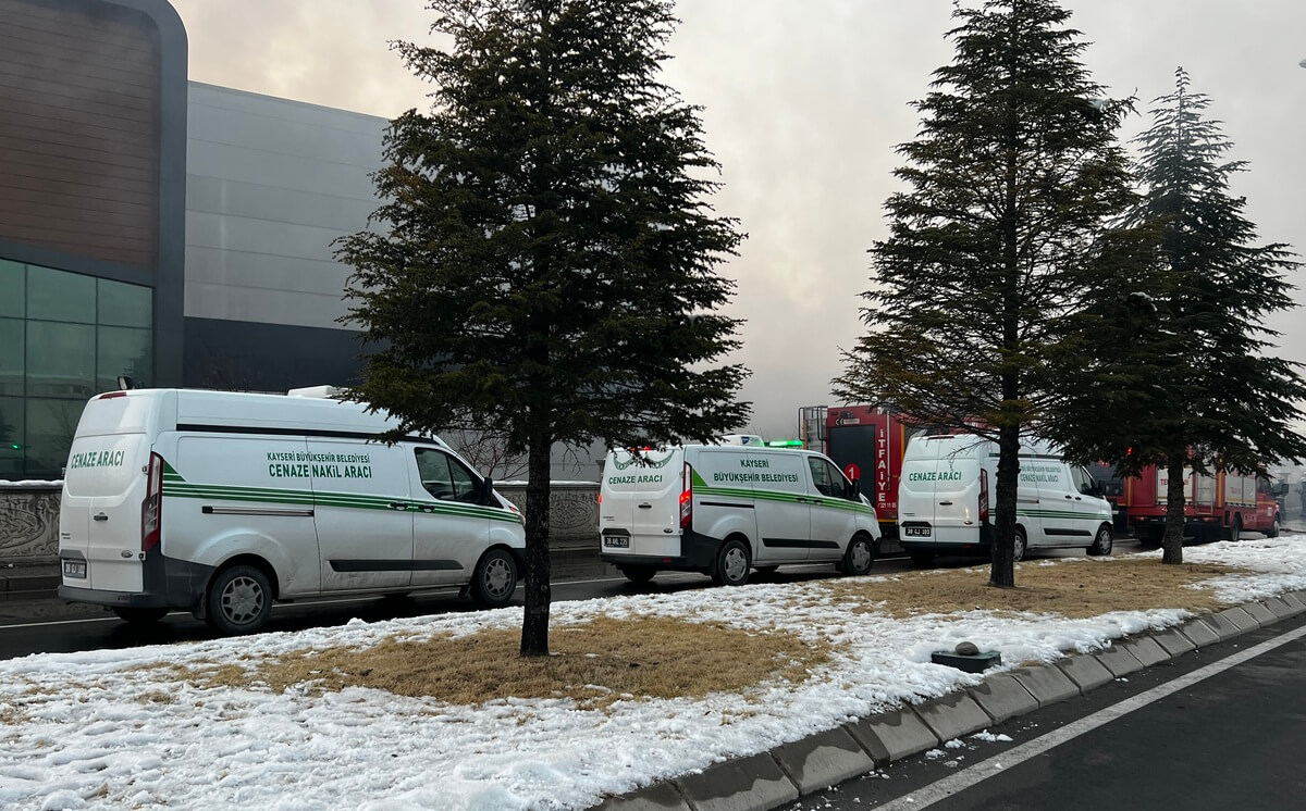 Kayseri Osb'deki Yangın Ile Ilgili Soruşturmada O 5 Kişi Gözaltı Alındı! (2)