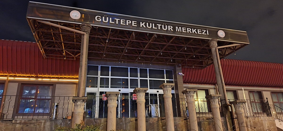 Kayseri’de Unutulmaz Gece Dakikalarca Alkışlandı! 2 (2)