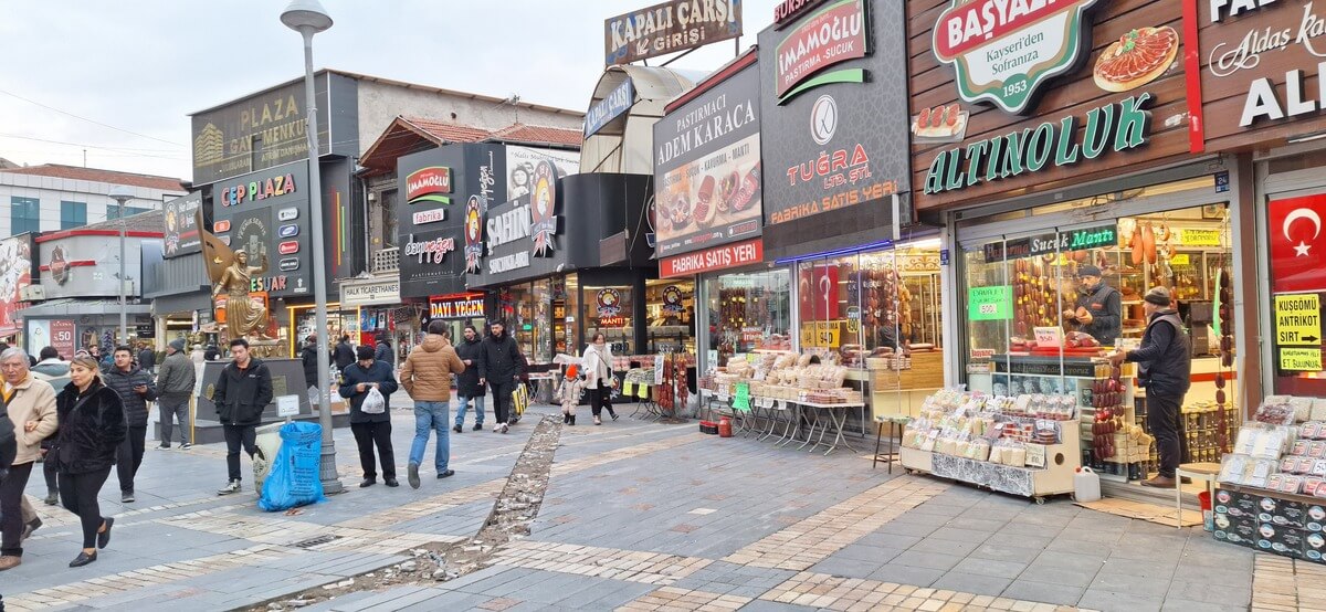 Kayseri’nin Meşhur Lezzetleri Sucuk Ve Pastırmanın Fiyatı Pes Dedirtti! 2