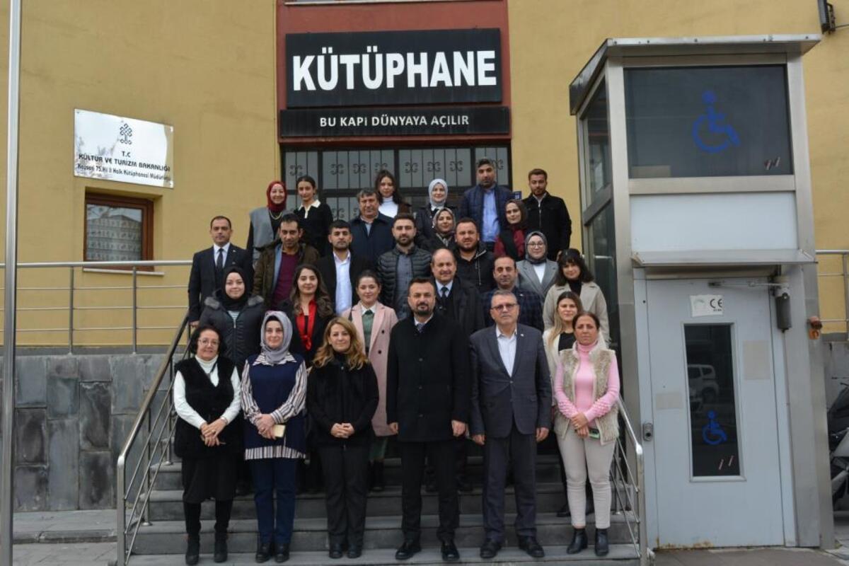 Kütüphane (2)