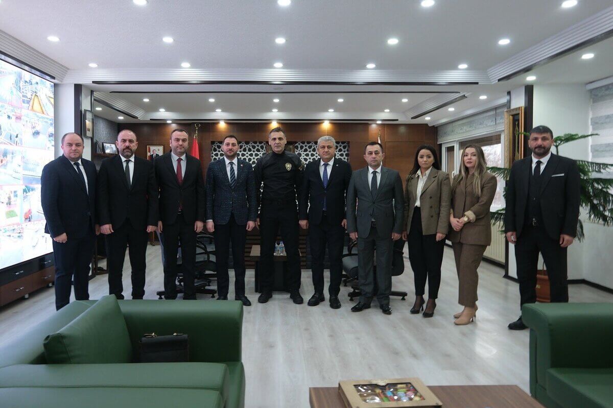 Mhp İl Başkanından Emniyet Müdürü Aydın'a Ziyaret! 2 (1)