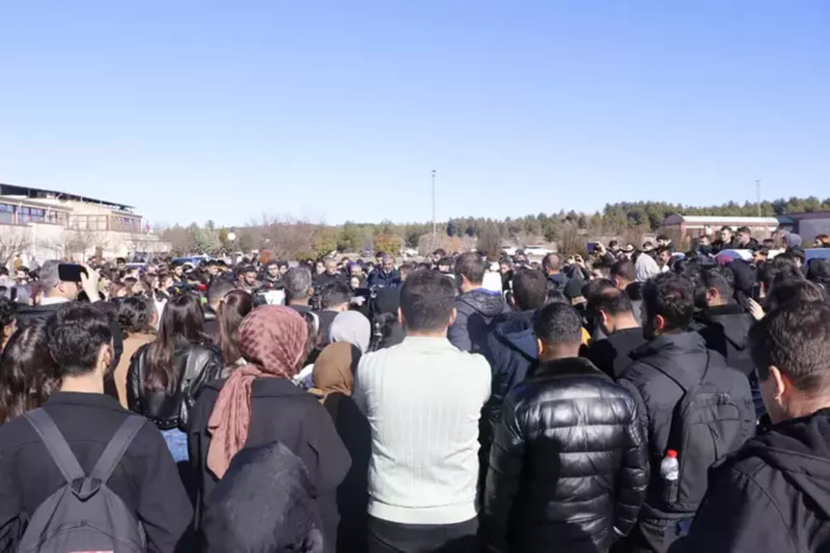 Üniversite öğrencisi Rojin'in babası: Kızımı katlettiler, darp ettiler!