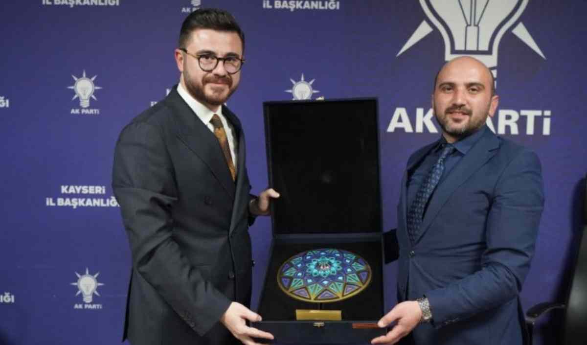 Hüseyin Okandan Ak Parti Kayseri (1)