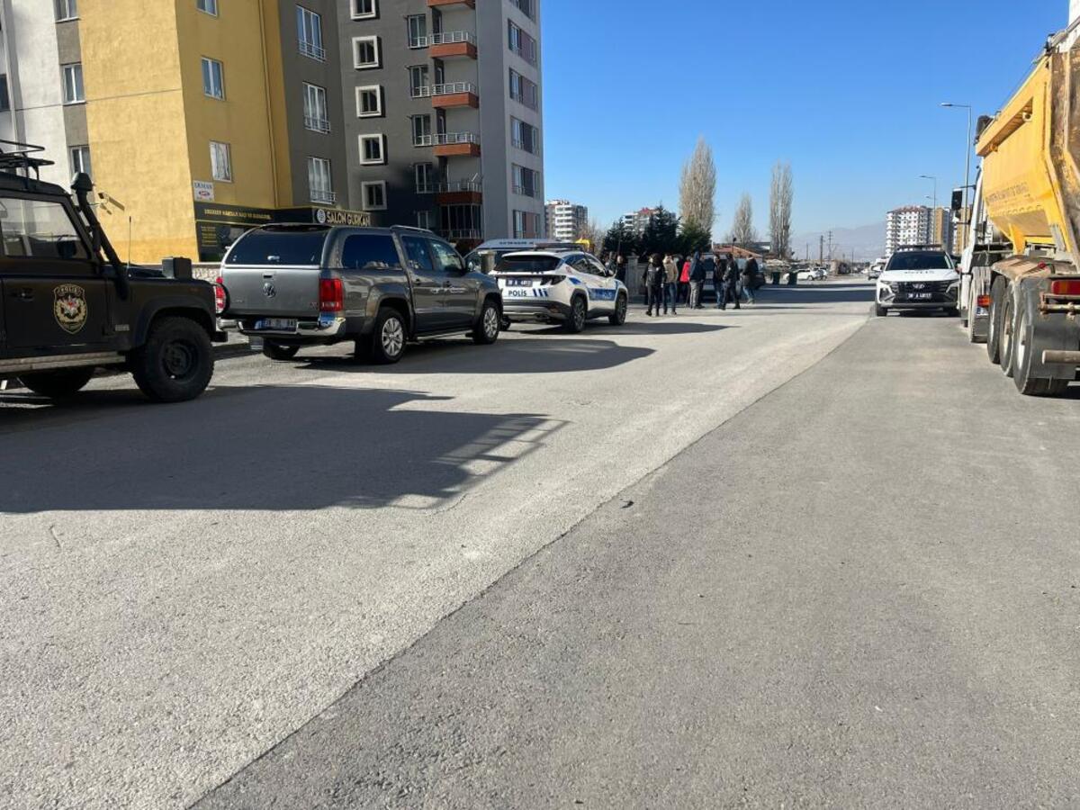 Kayseri Özel Harekat Ölü Bulundu (2)
