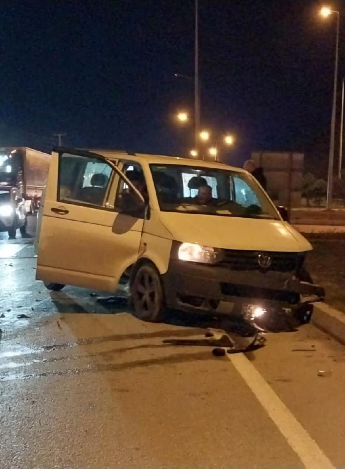 Kayseri’de Görevli Hakim Kazaya Karıştı Çok Sayıda Yaralı! 3