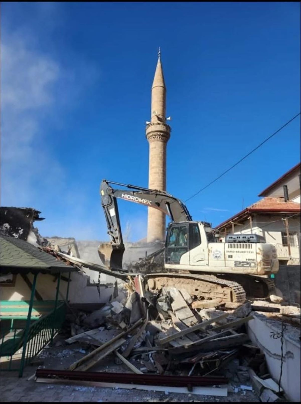 Kayseri’deki O Yapının Yıkımına Başlandı Dernek Kurarak Yeniden Inşa Edilecek! 3