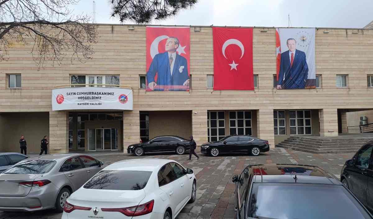Recep Tayyip Erdoğan Rte Fatih Üzüm Hüeyin Okandan (3)