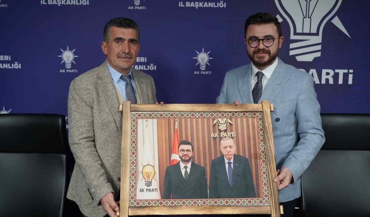 Ak Parti Kayseri’de Okandan Ve Öztürk Bir Araya Geldi (3)