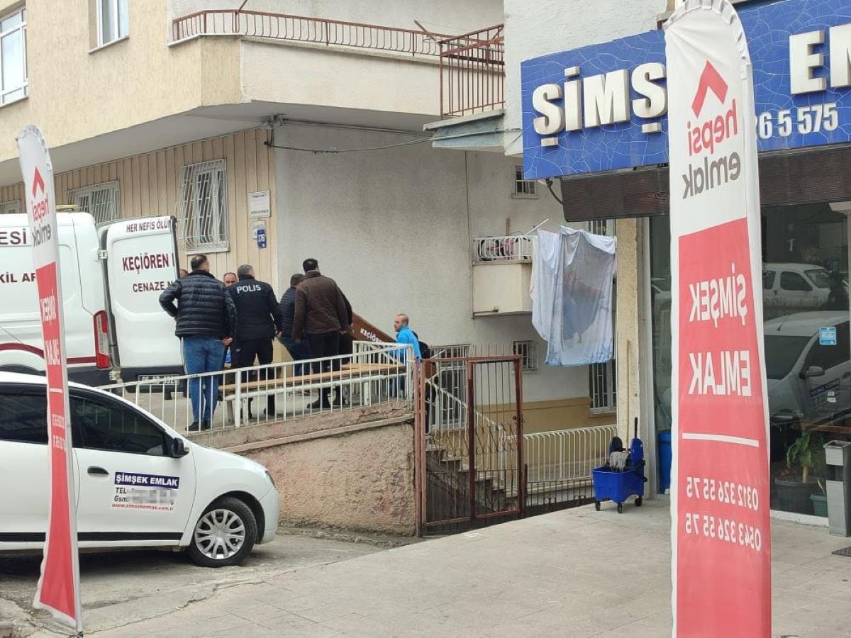 Cinnet Geçiren Anne Çocukları Öldürdü 1