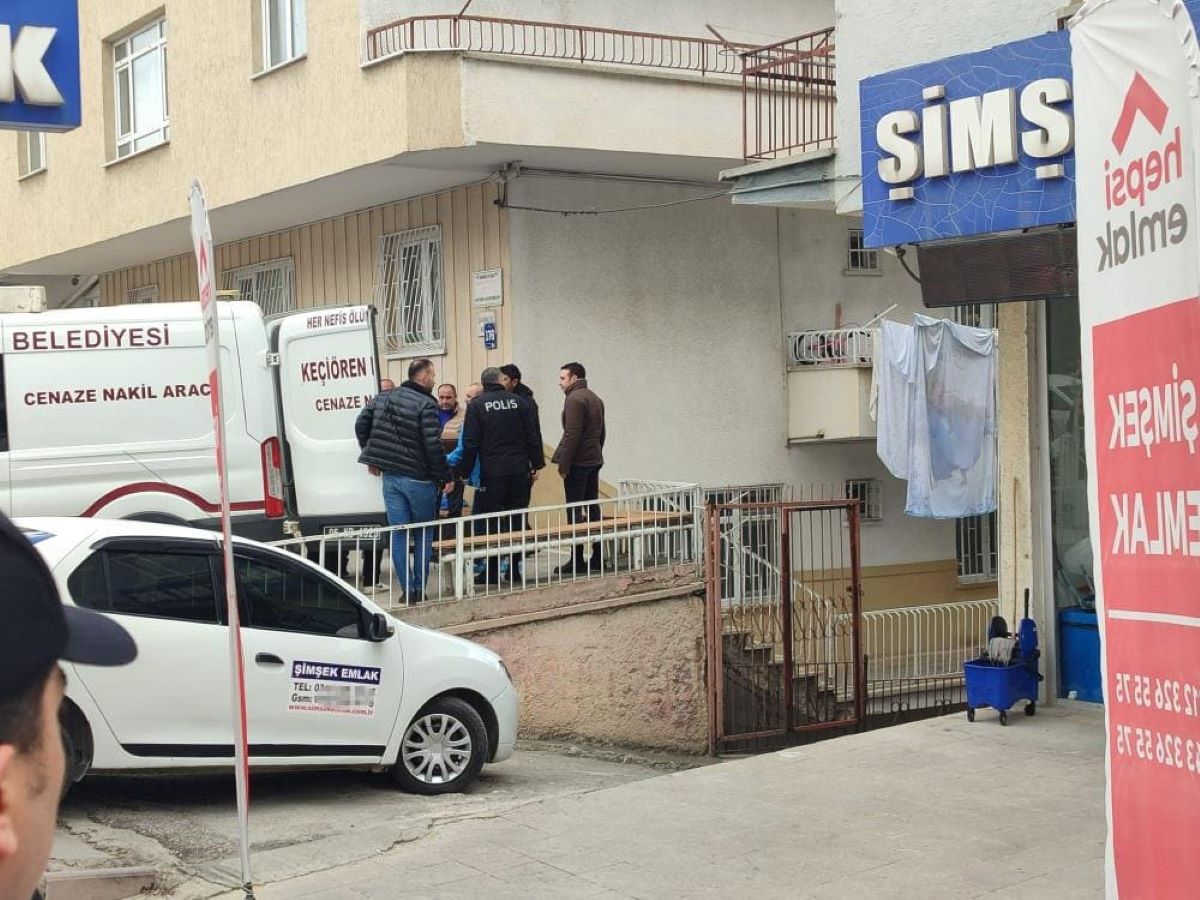 Cinnet Geçiren Anne Çocukları Öldürdü 2