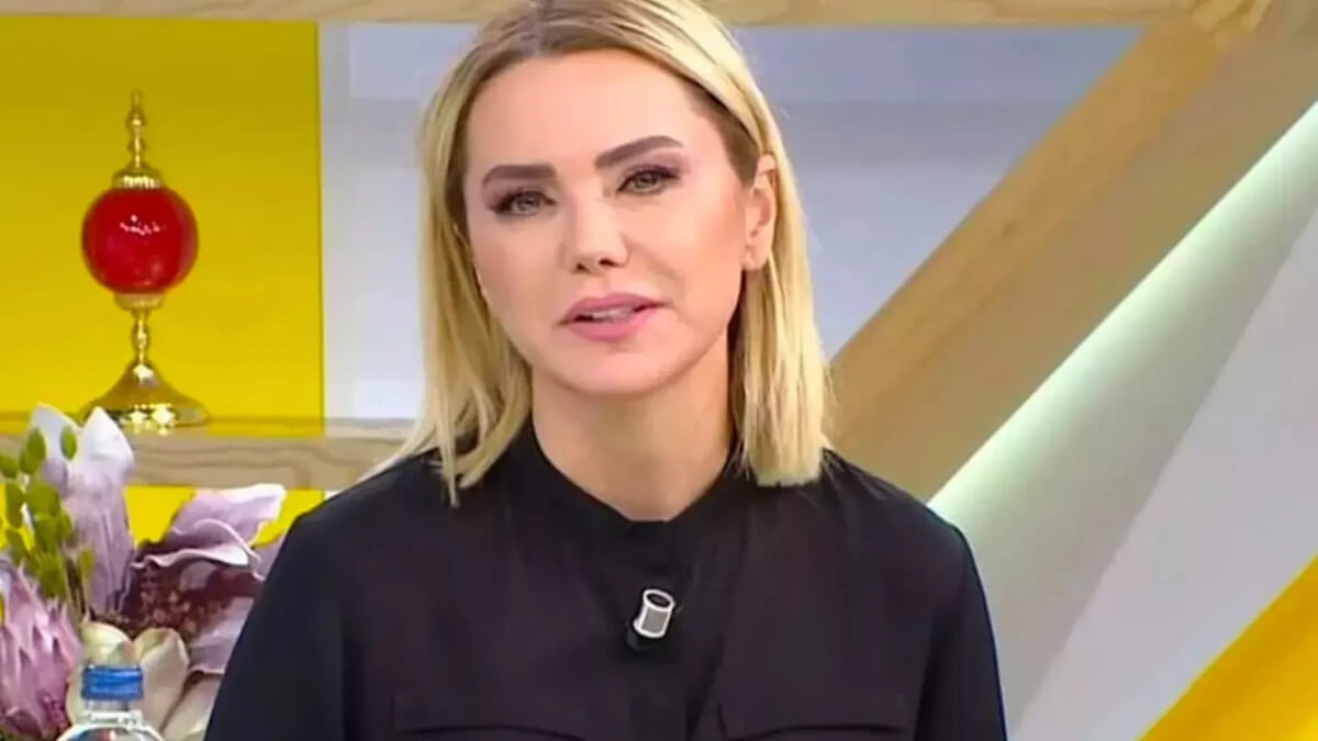 Kocası öldürülmüştü! Ünlü sunucu, yeğeniyle basılan o isimi canlı yayında andı!