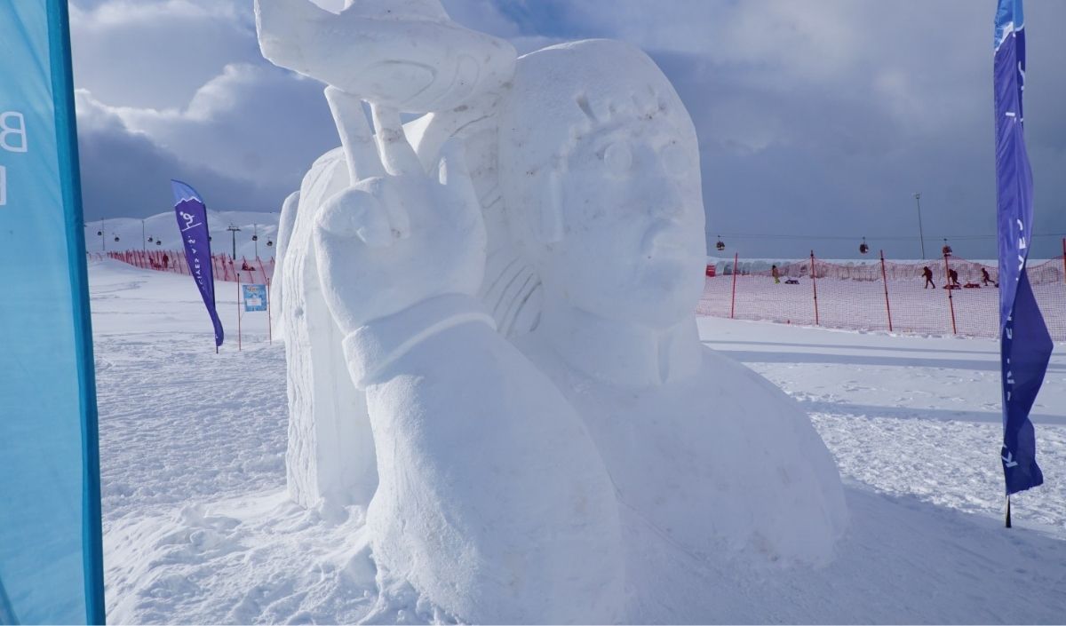 Erciyes Kar Heykeli (1)