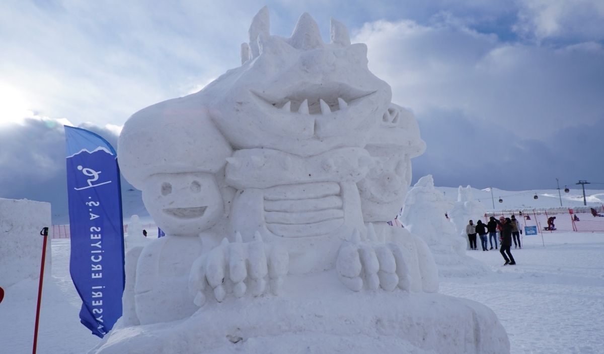 Erciyes Kar Heykeli (4)