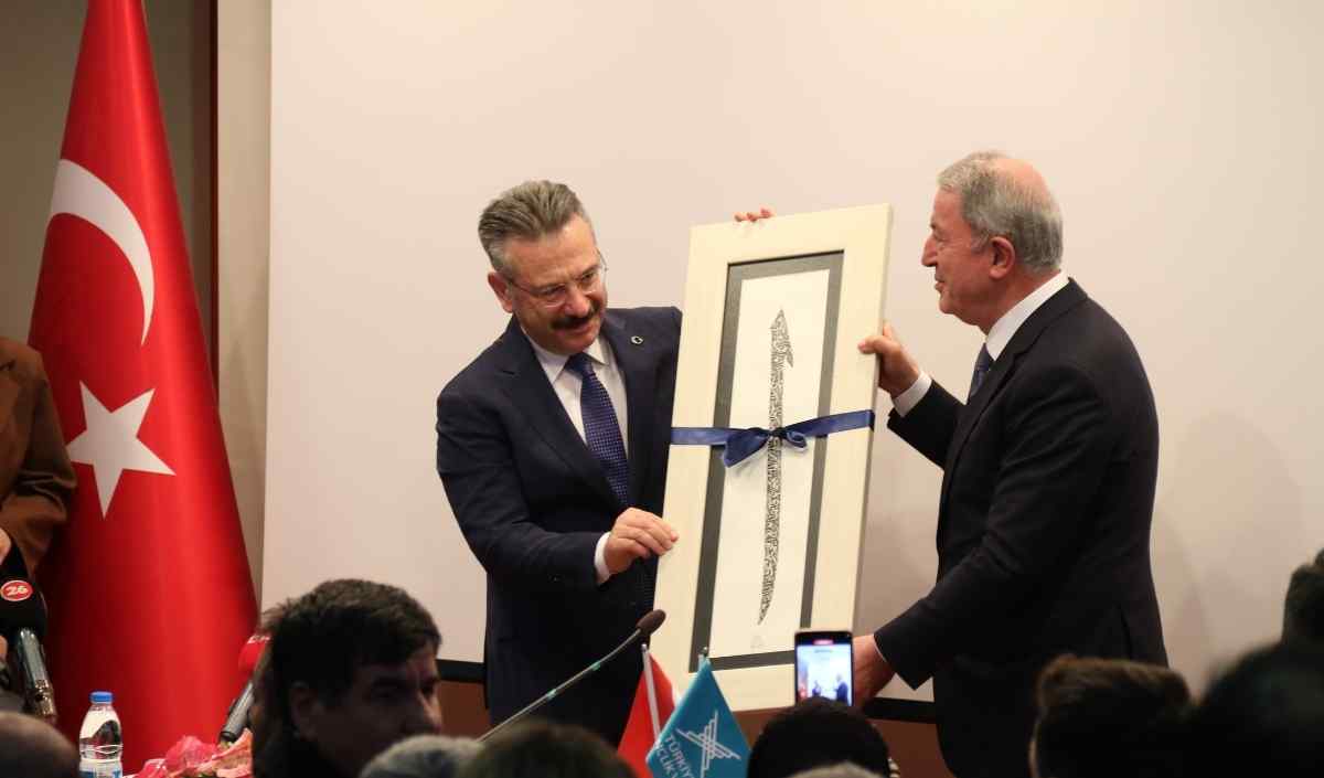 Hulusi Akar Dijital Tehditlere Dikkat Çekti, (3)
