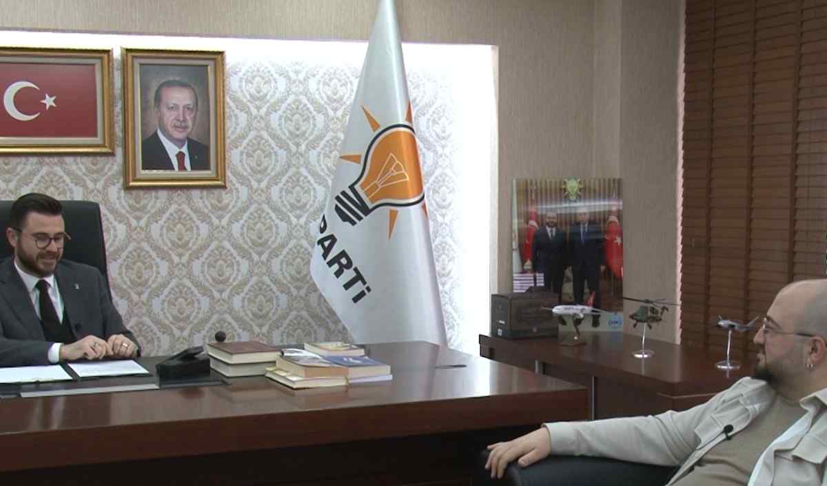 Hüseyin Okandan (4)