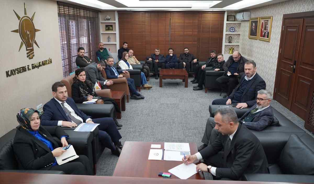 Hüseyin Okandan Kayseri Ak Parti (3)