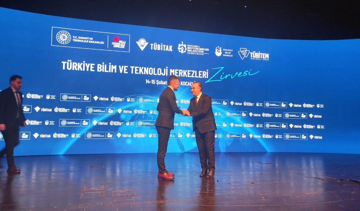 Kayseri Bilim Merkezi'nin Başarısı Bir Kez Daha Taçlandı! Bakın Ne Ödülü Aldı (3)