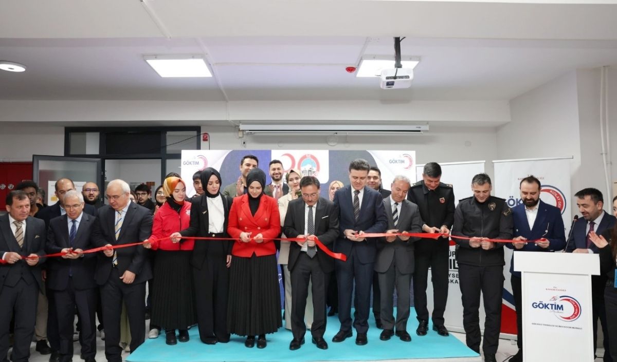 Kayseri Valisi Gökmen Çiçek’ten Dikkat Çeken Açıklama Ben Bir Gün Pes Edersem Sizler Kıyameti Kopartın! (1)