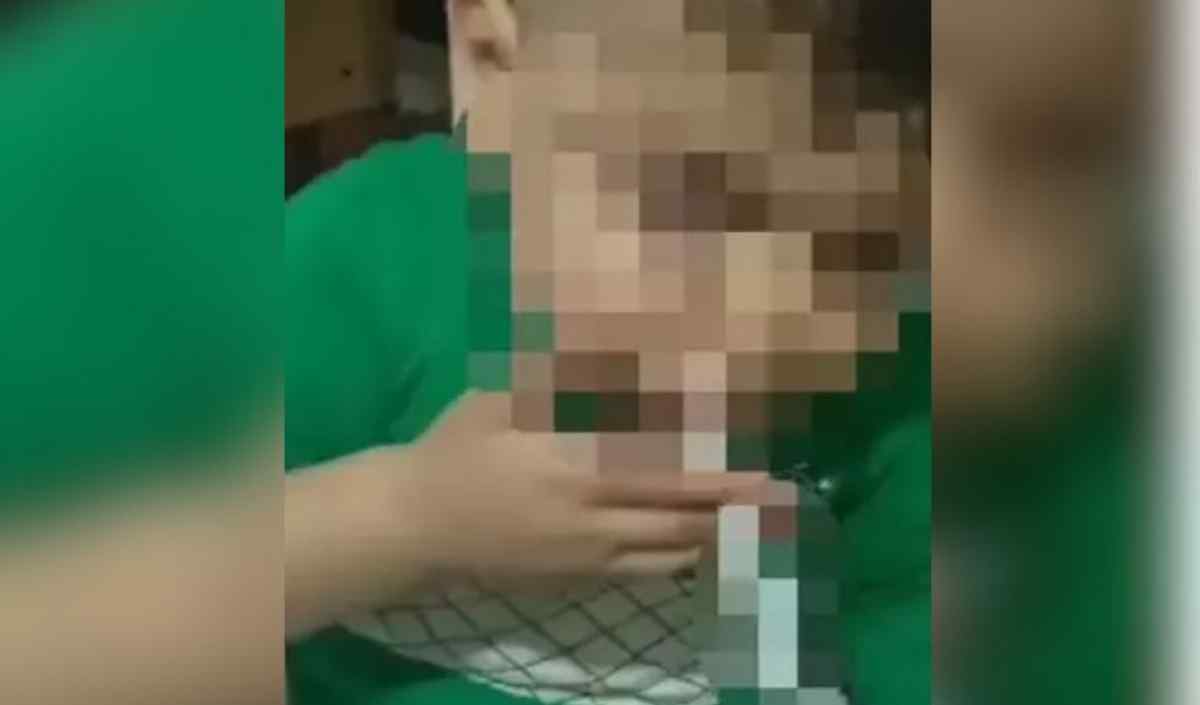 Kayseri'de Oğluna Sigara Içirip Ilaç Veren Anneye Ödül Gibi Ceza! (3)