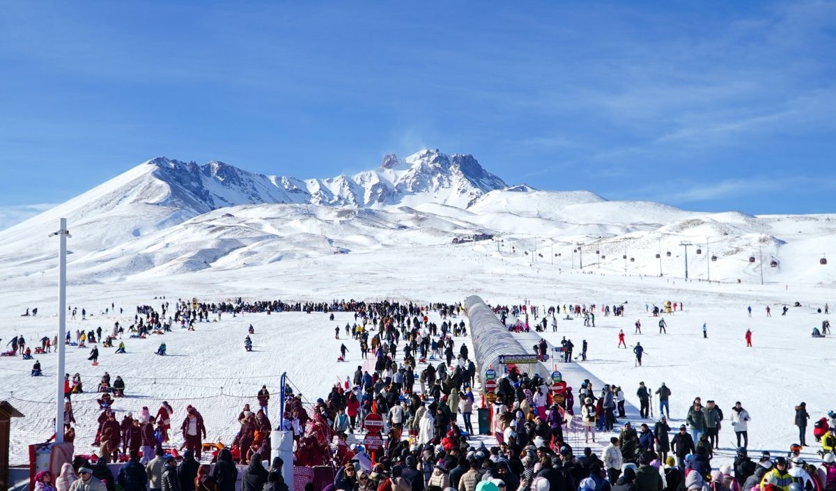 Kış En Çok Kayseri’ye Yaradı! Erciyes Türkiye’nin Zirvesinde (2)