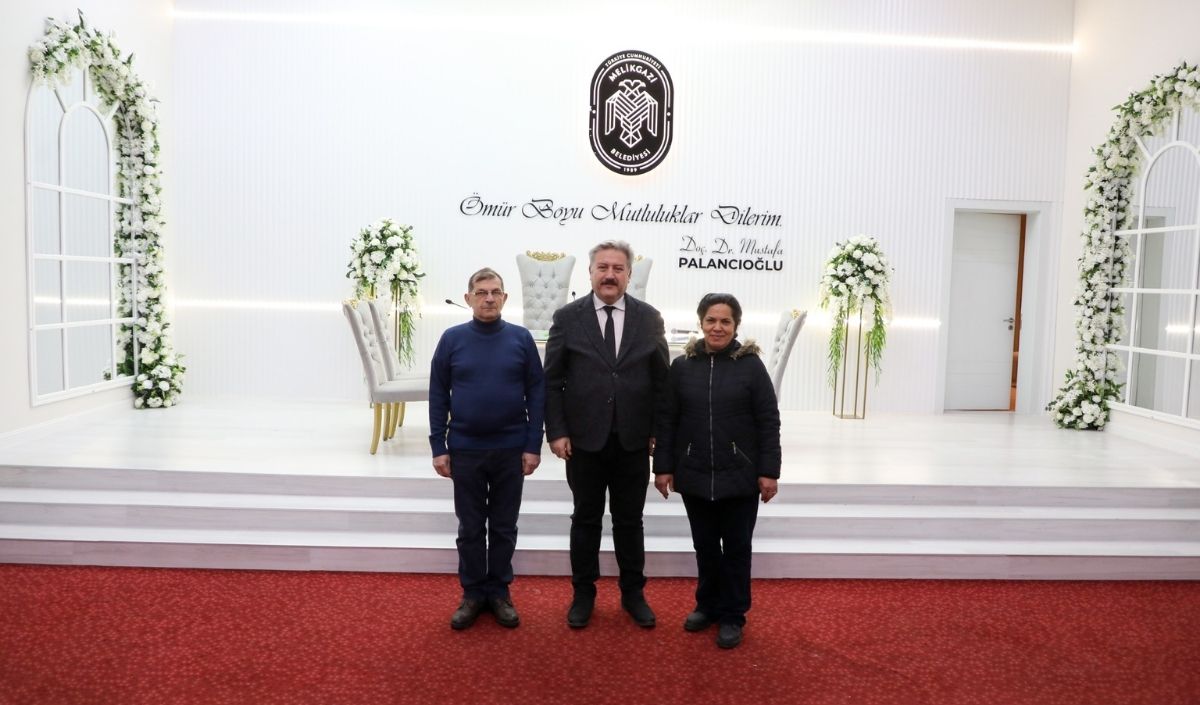 Melikgazi Belediyesi Baştan Sona Yeniledi! Kayserililerin En Mutlu Günü Orada Oluyor (4)