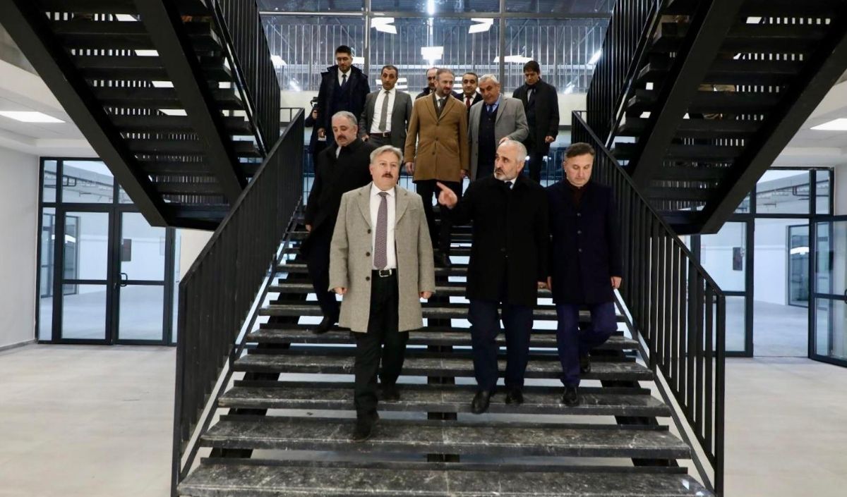 Milli Eğitim Bakanlığı’ndan Gelen Heyet Kayseri’de O Liseye Hayran Kaldı! (4)
