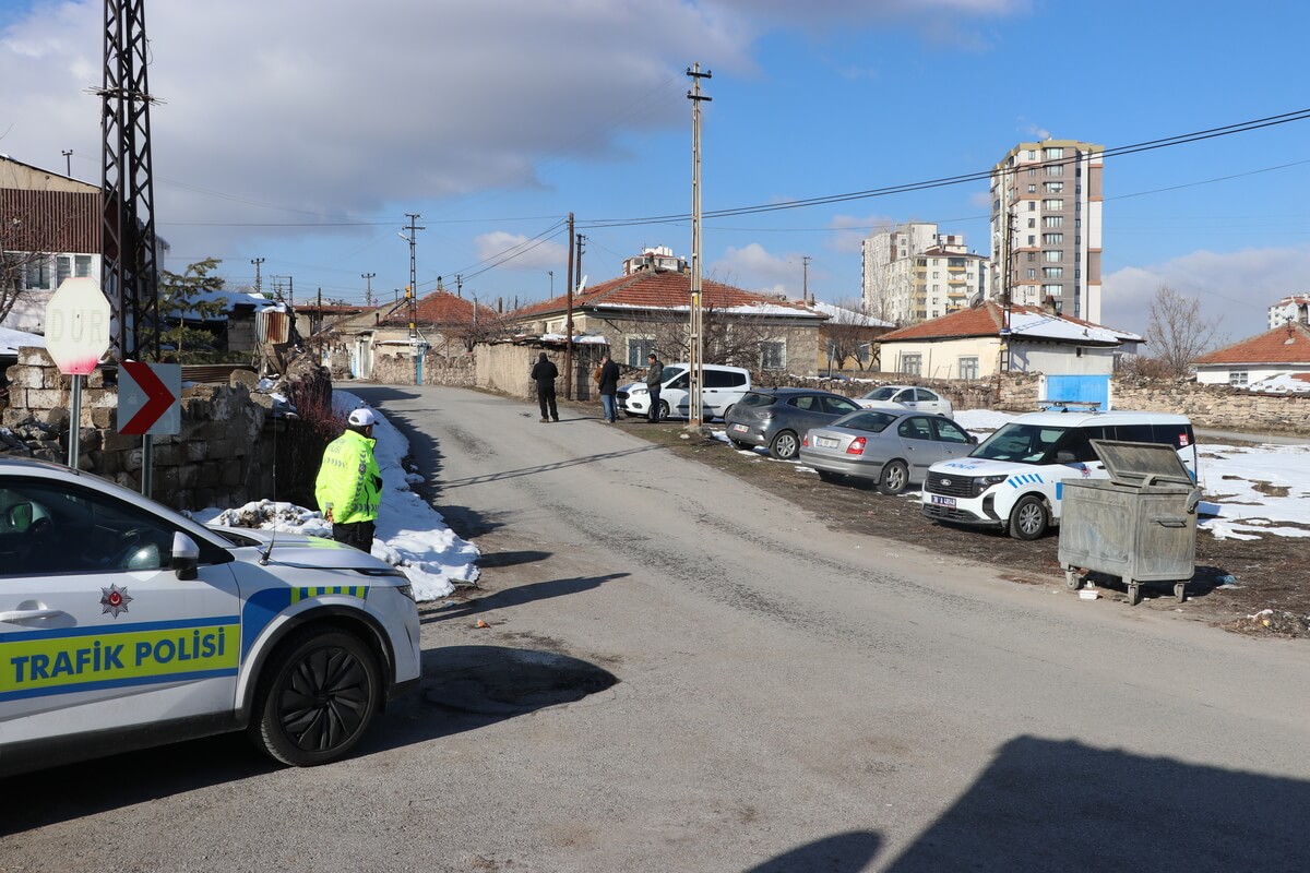 Kayseri’de silahlı kavgaya karışan şarkıcı Metin Işık ve oğlu’nun davasında yeni gelişme!