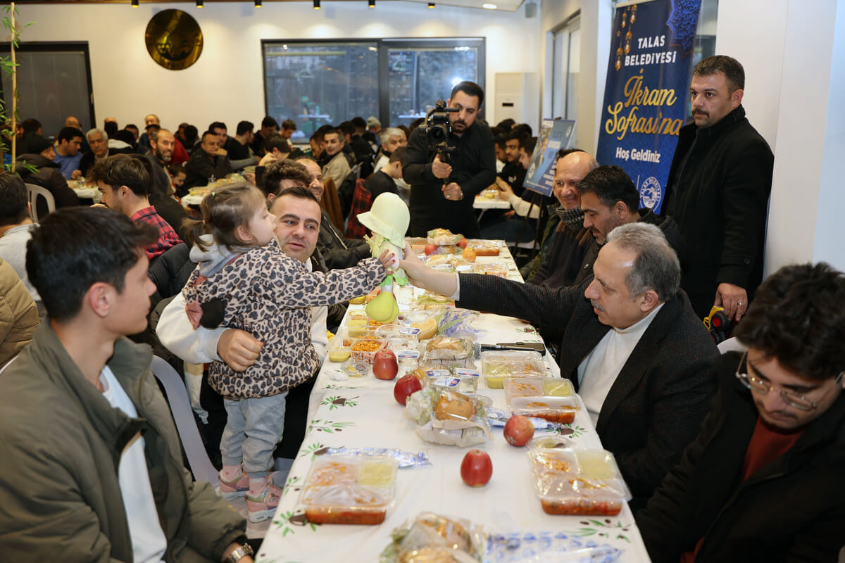 Talas’ta iş adamları tarafından düzenlenen şölen dikkat çekti!