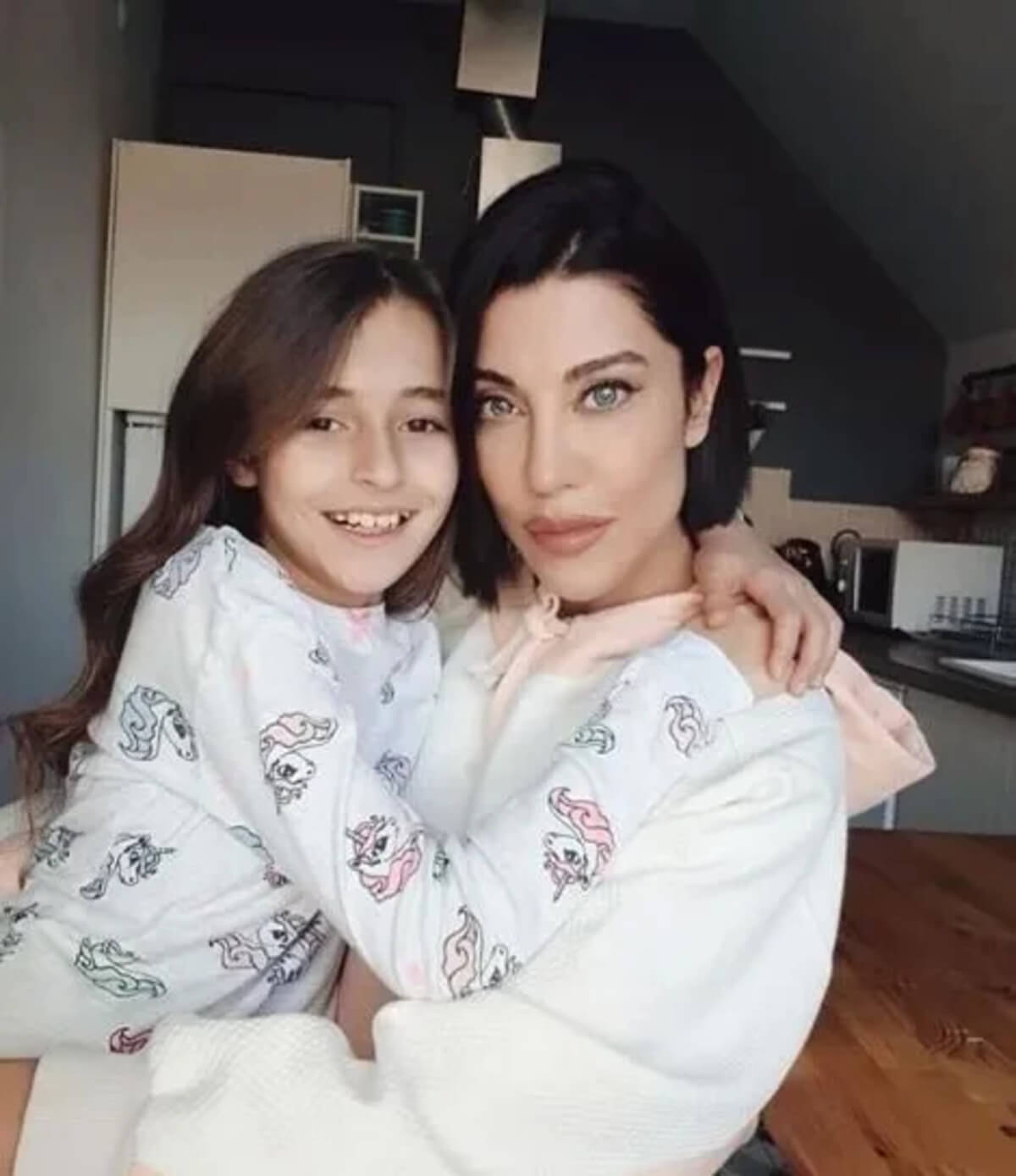 deniz akkaya