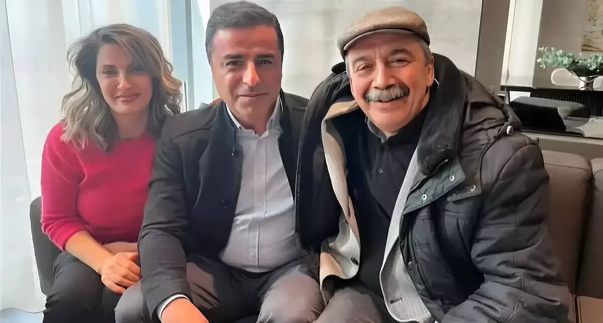 Ameliyata giren karısını ziyaret eden Selahattin Demirtaş’ın son hali ortaya çıktı!