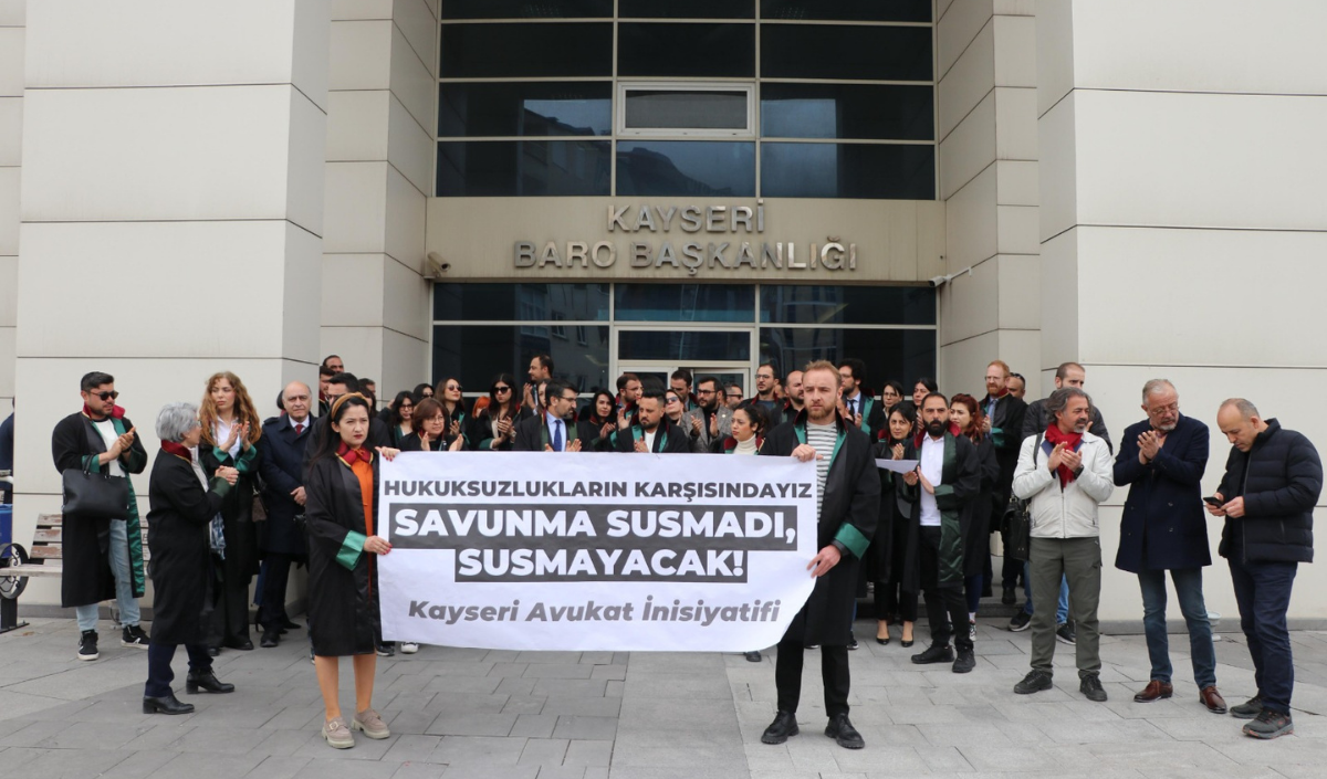Avukatlar Protesto