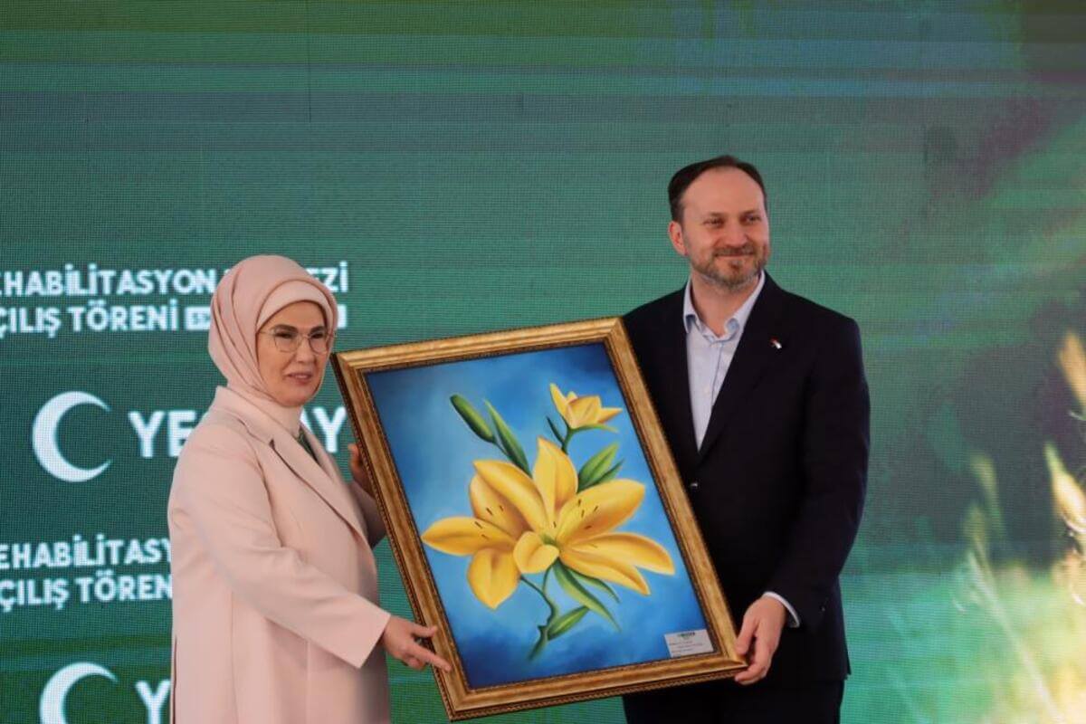 Kayseri’de Emine Erdoğan'dan bağımlılıkla mücadelede vurgusu!