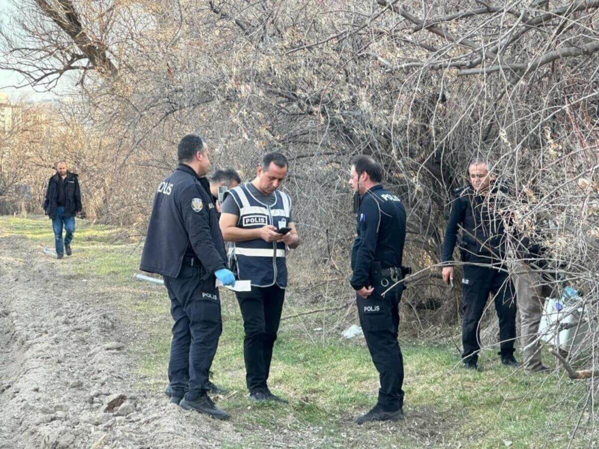 Kayseri’de 33 yaşındaki adam ağaçlık alanda ölü bulundu!