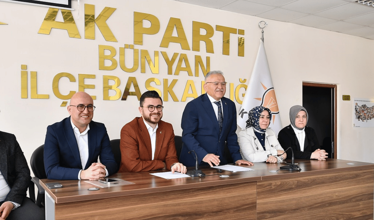 Başkan Büyükkılıç'tan Bünyalı Çiftçilere Destek (3)