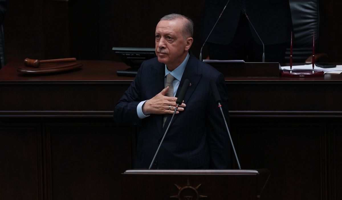 Cumhurbaşkanı Erdoğan'dan Chp Lideri Özgür Özel'e Sert Çıkış Sen Kimsin, Senin Gramın Ne! (2)