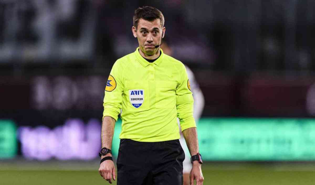 EURO 2024 Türkiye - Hollanda maçını Fransız hakem Clement Turpin yönetti.