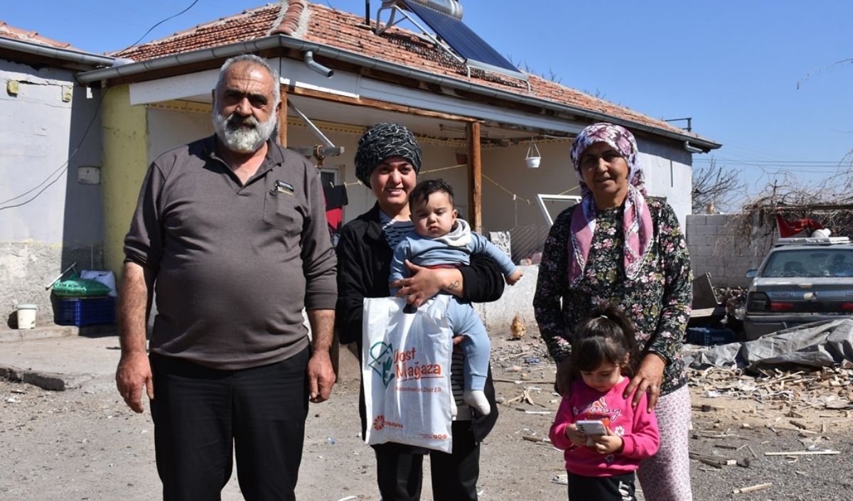 Her Bebek, Kocasi̇nan İçi̇n Ayri Bi̇r Değerdi̇r (4)