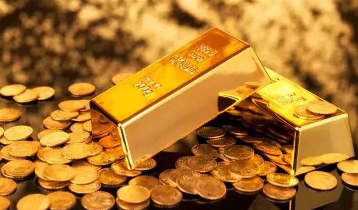 
Gram Altın Tarihi Zirvede: Yatırımcılar İçin Ne Anlama Geliyor?
Gram altın, piyasaya 3.452 TL seviyesinden giriş yaparak gün içinde 3.485 TL seviyesine kadar yükseldi.