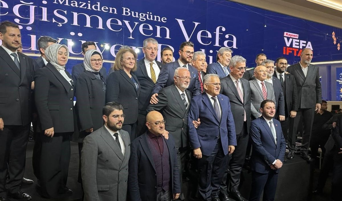 Sağlık Bakanı, Ak Parti Kayseri'de Vefa İftar Programına Katıldı! (4)