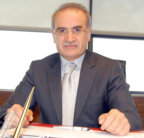 Tanınmış İş İnsanlarına "Görevi Kötüye Kullanma" Suçlaması
Kayseri OSB'nin eski yönetim kadrosunda bulunan ve Kayseri’nin tanınmış iş insanları arasında yer alan Ahmet Hasyüncü, Şükrü Boydak, Ali Yaprak, Ercan Nalbantoğlu, Mehmet Sarıalp, Necmettin Baktır, Orhan Akşit, Özer Bostancı, Seyhan Arifoğlu, Süleyman Sarptaş ve Şeref Özdemir hakkında görevi kötüye kullanma suçlamasıyla dava açıldı.