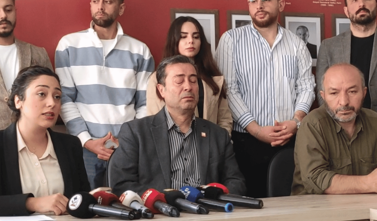 Tutuklanan Gençlerin Aileleri (2)