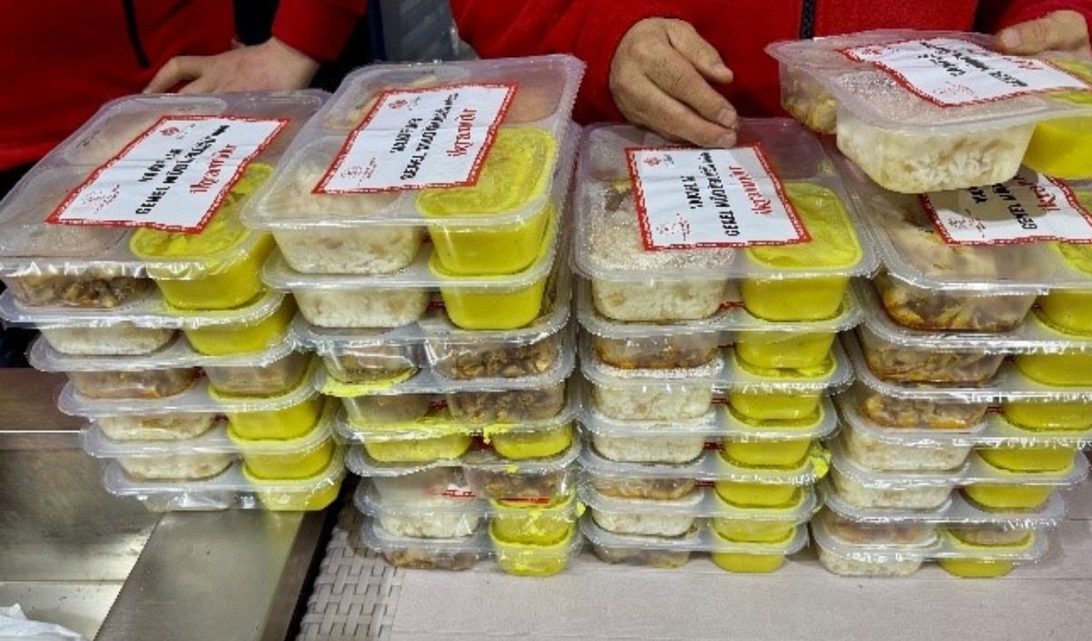 Vakıf Iftar Çadırı (4)