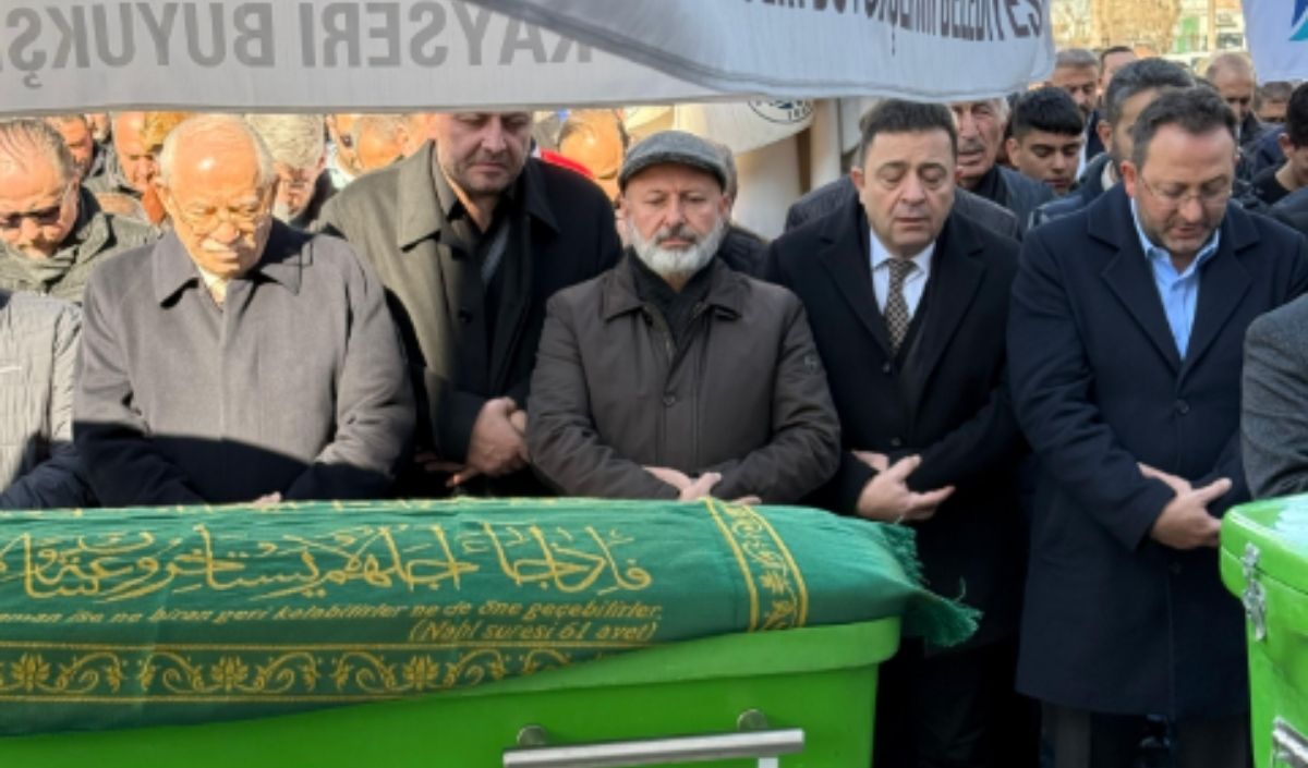 Avukat Mehmet Üçok Cenaze Töreni (1)
